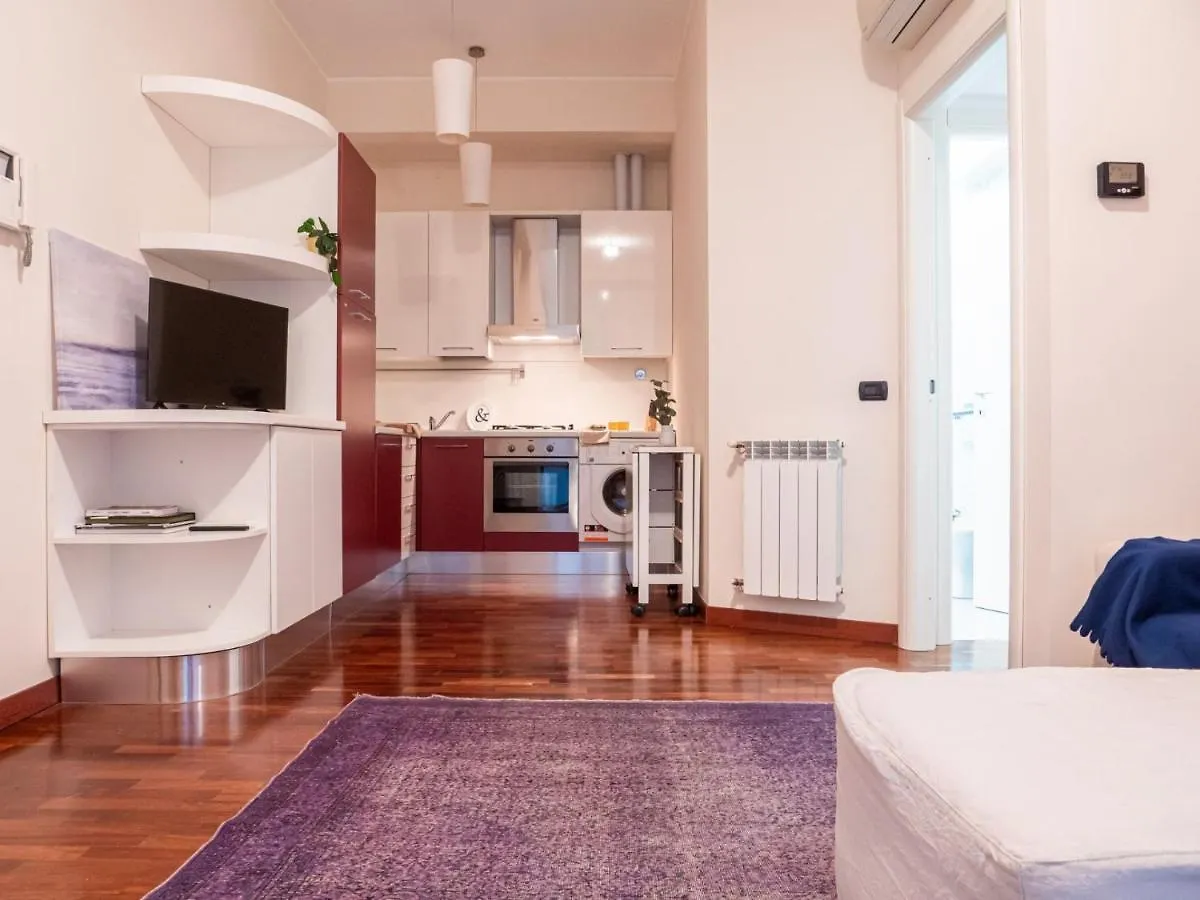 The Best Rent - Lovely One-Bedroom Apartment In Isola District Milano Italia