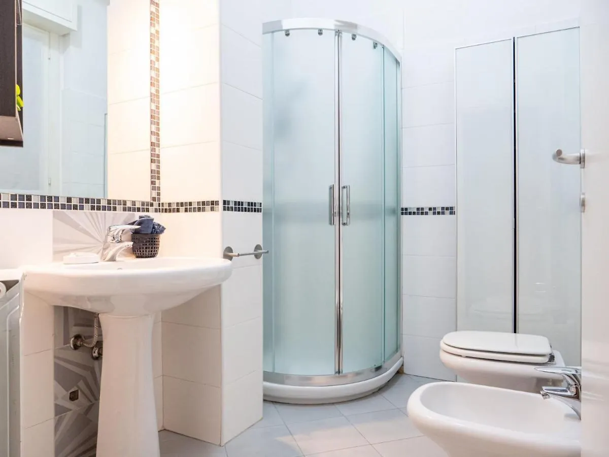 The Best Rent - Lovely One-Bedroom Apartment In Isola District Milan 0*,