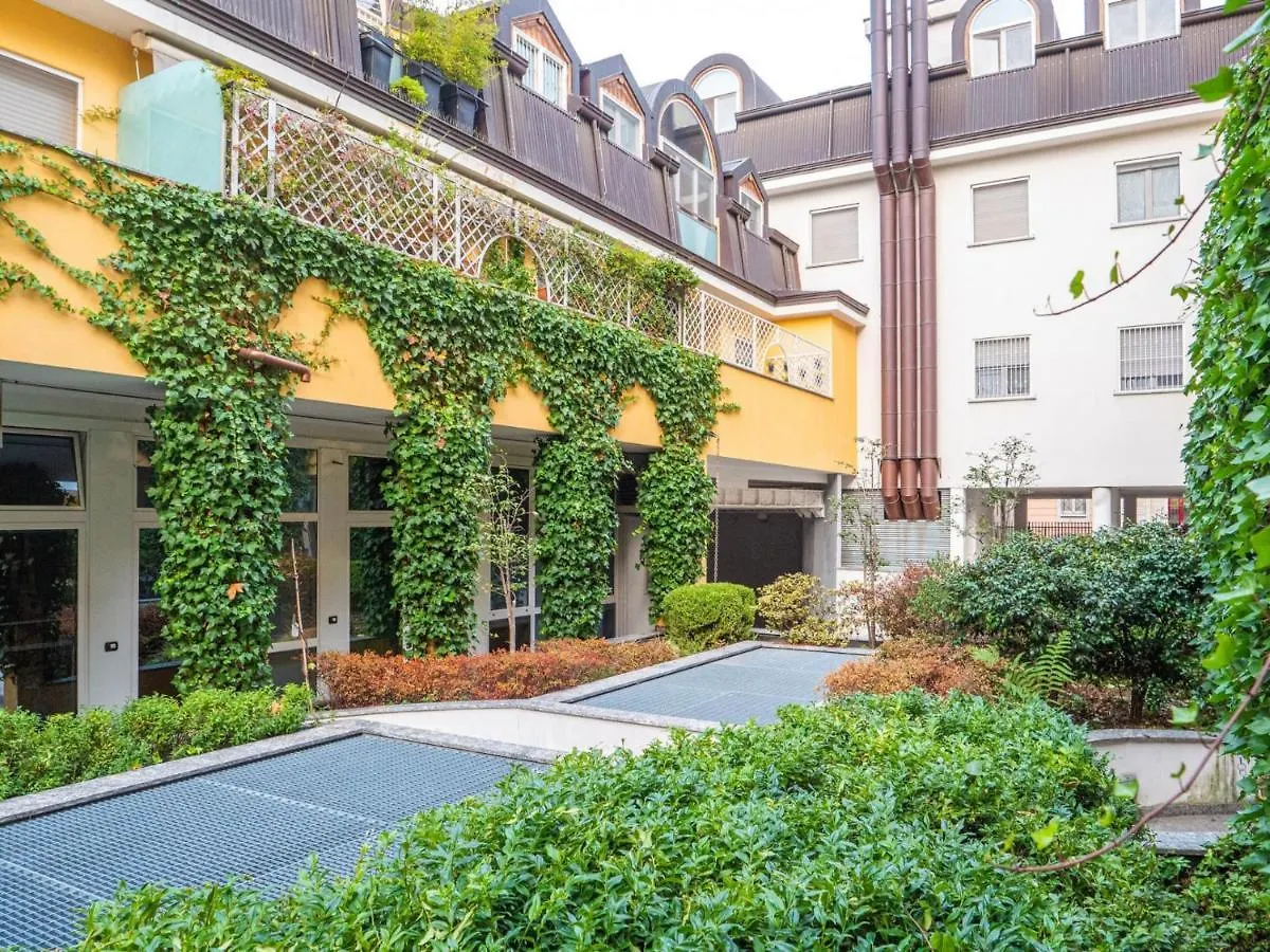 The Best Rent - Lovely One-Bedroom Apartment In Isola District Milano Italia